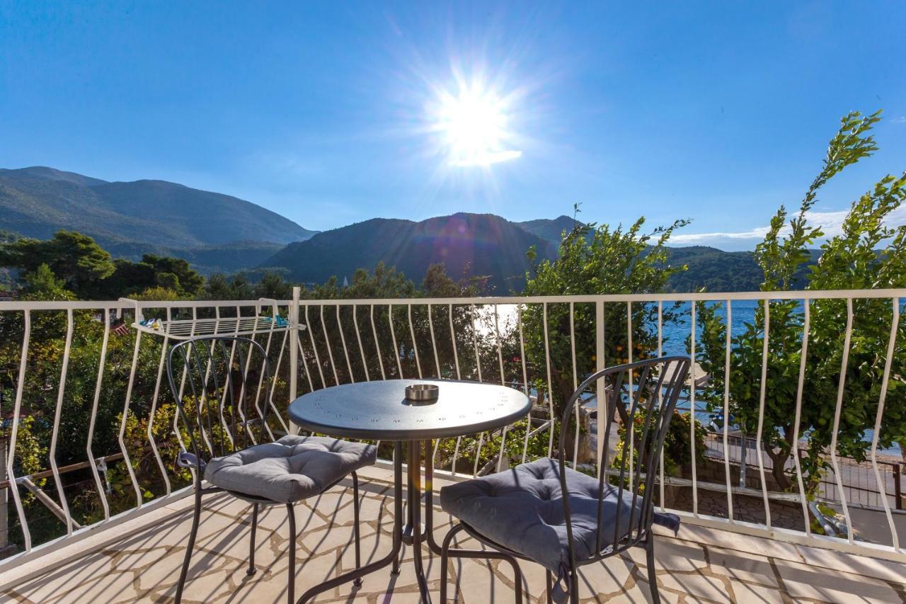 Apartments And Rooms By The Sea Slano, Dubrovnik - 8737 Екстериор снимка