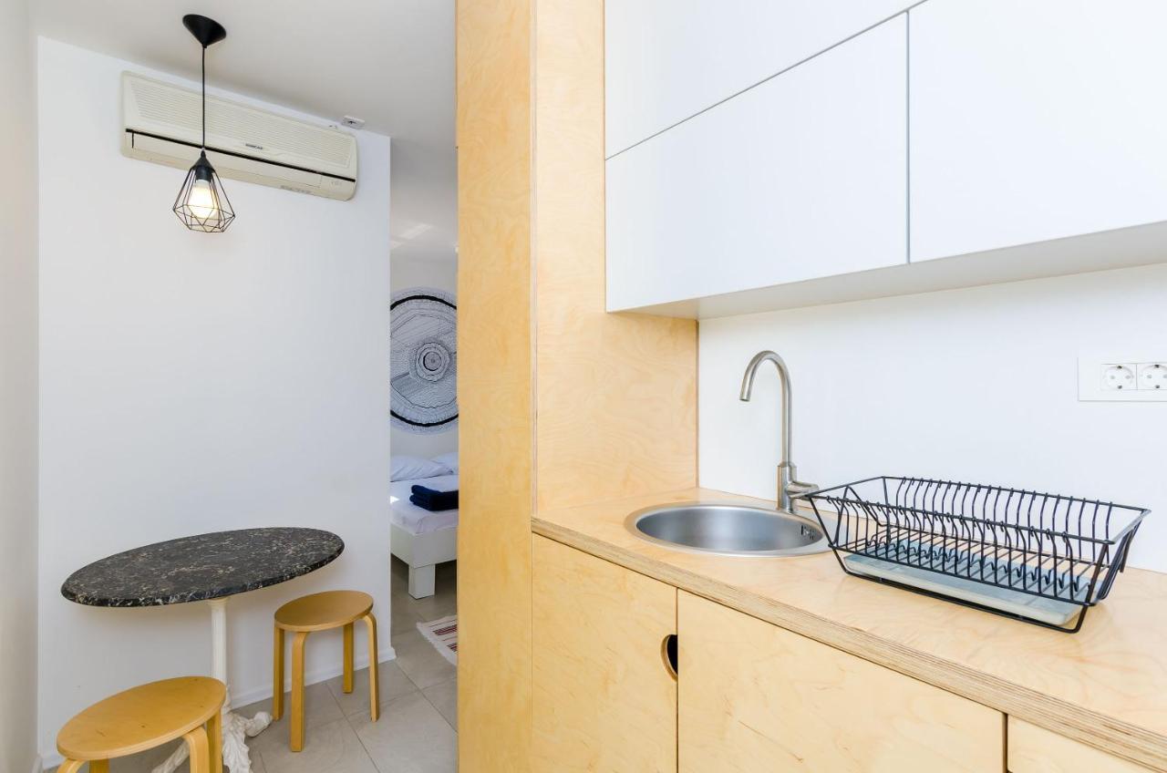 Apartments And Rooms By The Sea Slano, Dubrovnik - 8737 Екстериор снимка