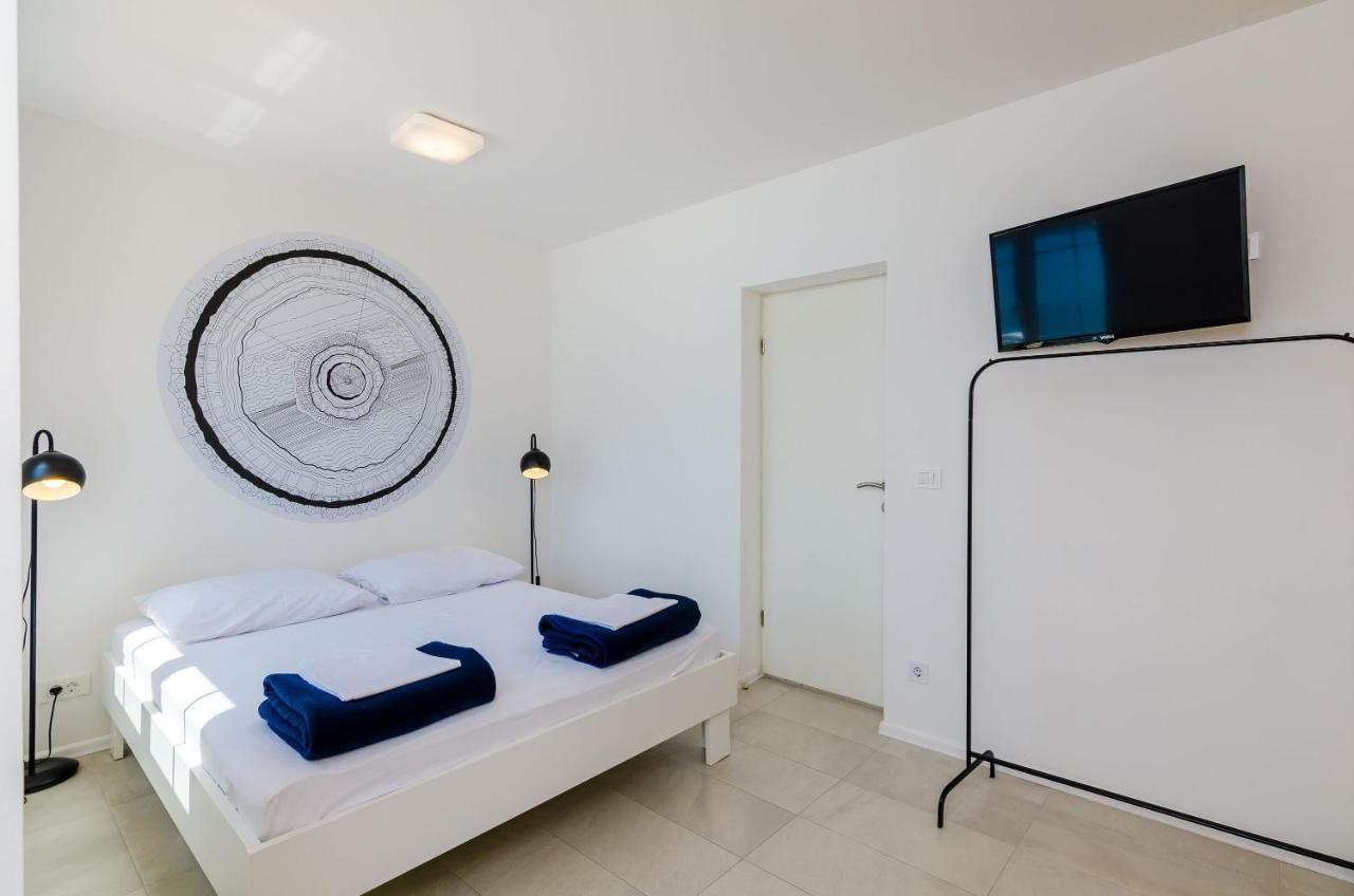 Apartments And Rooms By The Sea Slano, Dubrovnik - 8737 Екстериор снимка